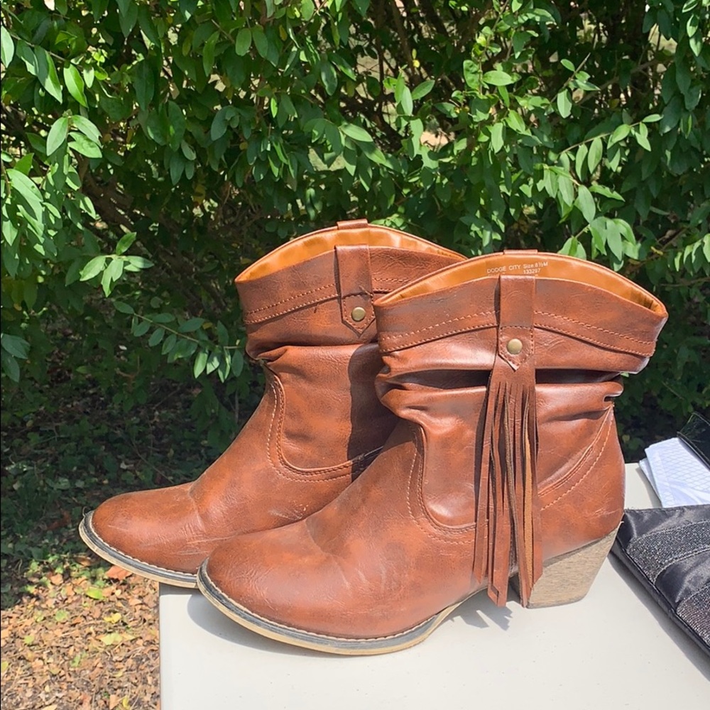 Fall fringe booties